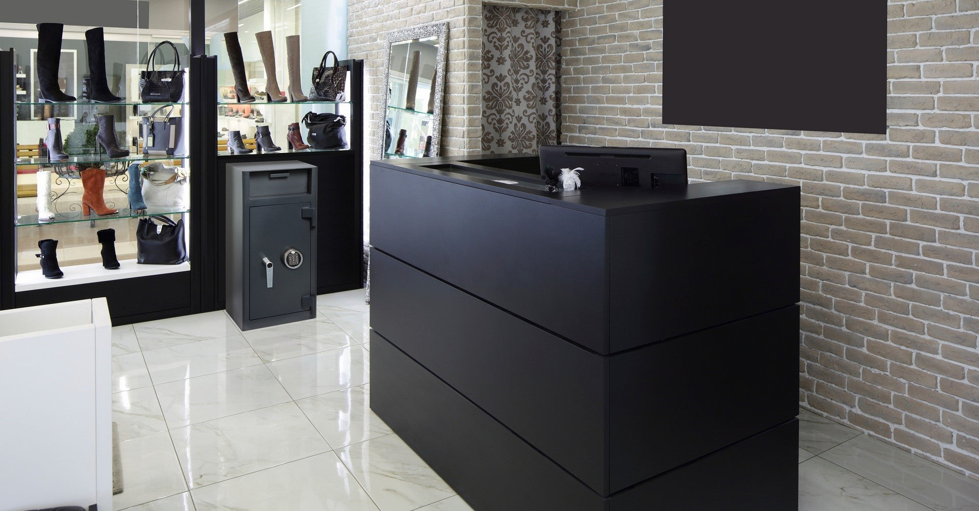 Buy the Right Safe in the UAE